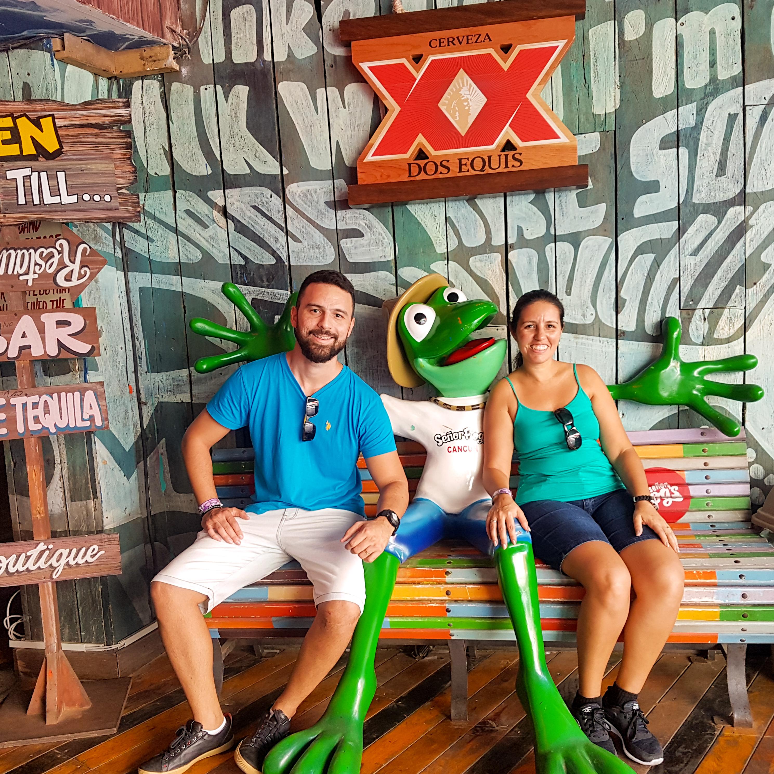 Cancun - onde comer: Señor Frogs